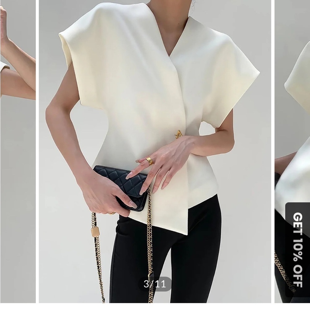 NWOT Commense White Trendy V Neck Blouse Medium